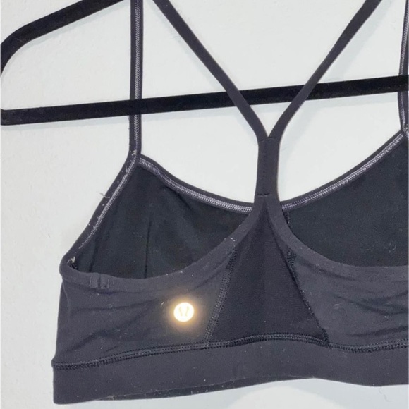 Lululemon Flow Y Bra Size 6 - Picture 2 of 3